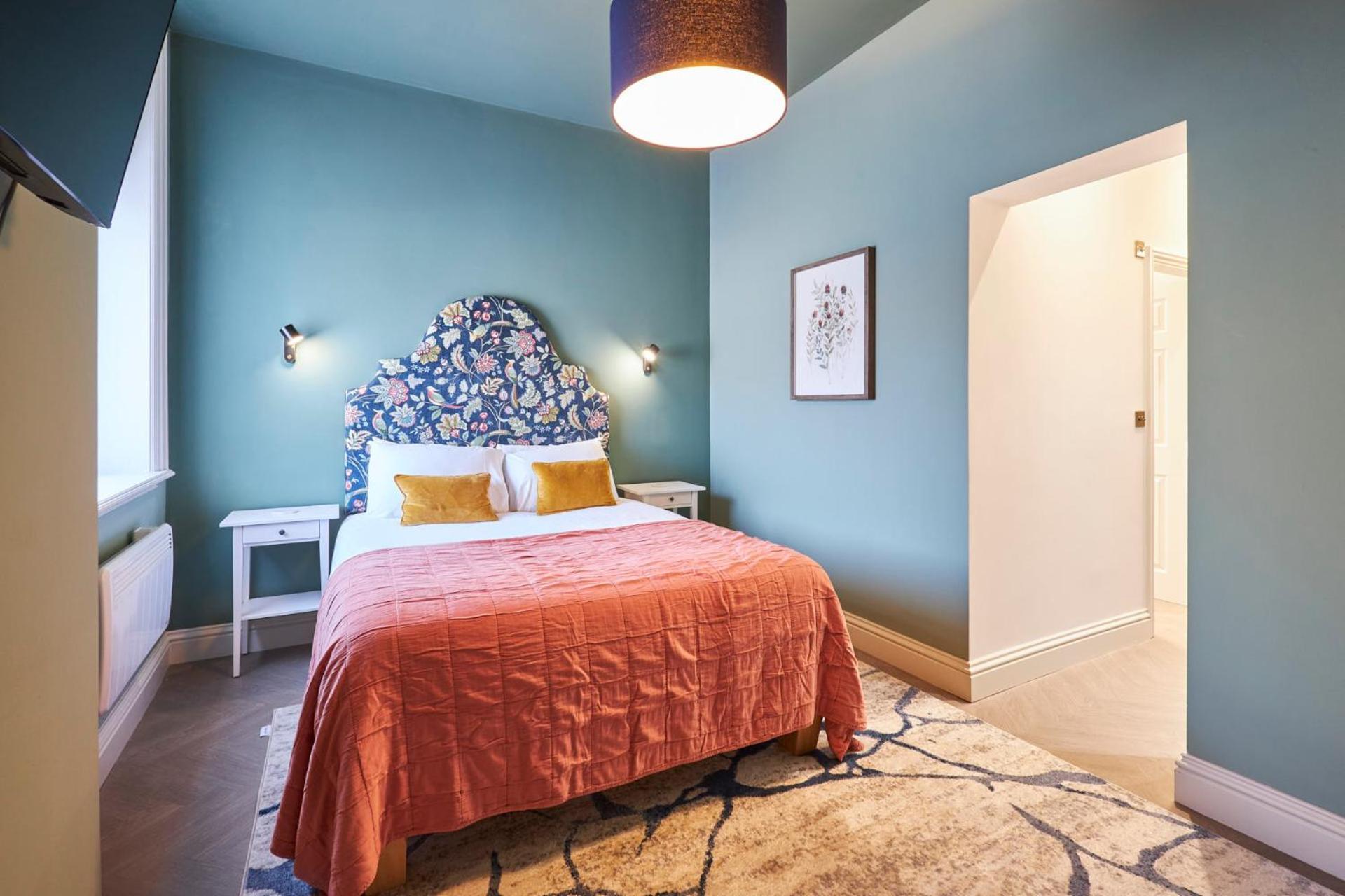وولر Arlington House Hotel - Self Check-In Suites المظهر الخارجي الصورة