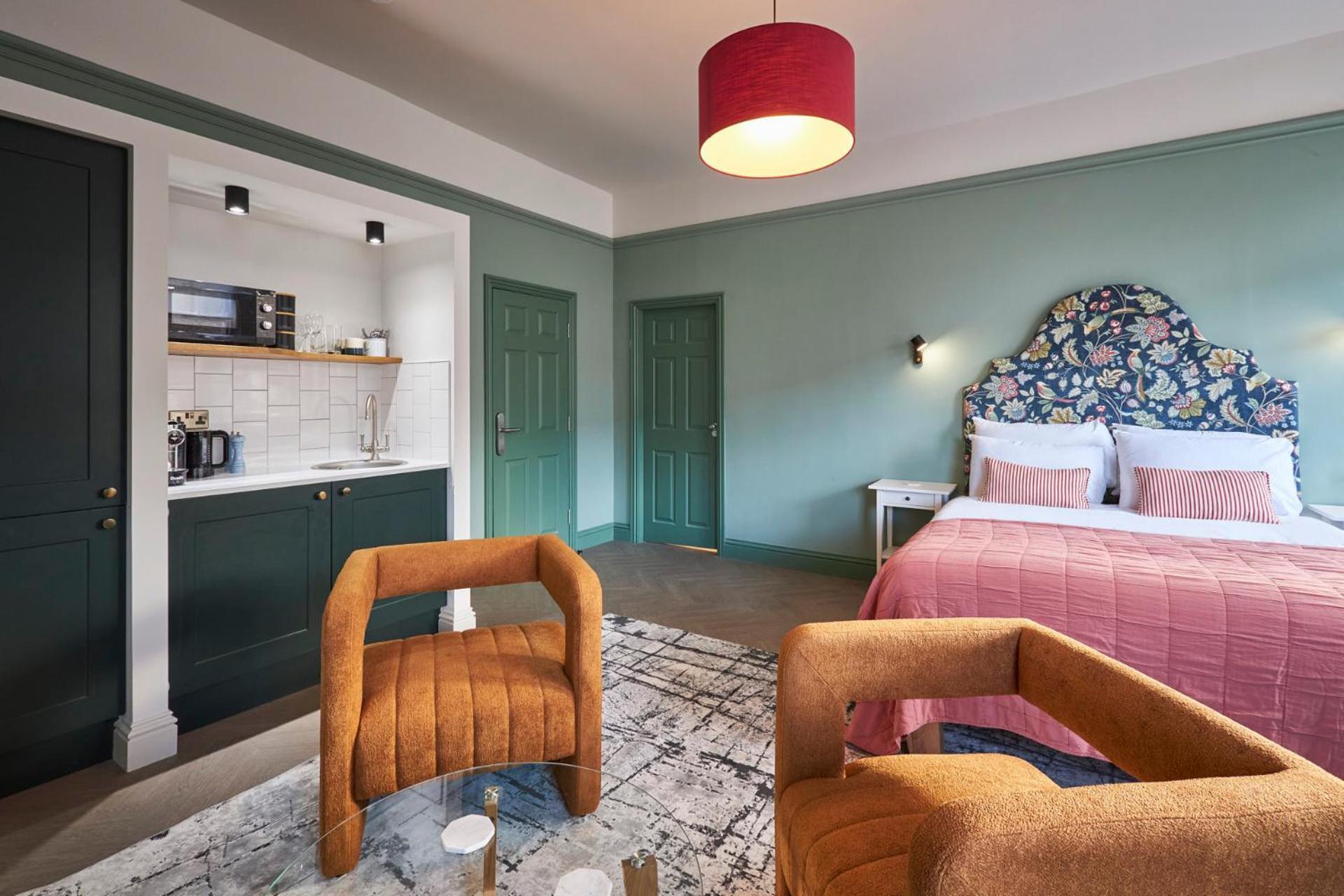 وولر Arlington House Hotel - Self Check-In Suites المظهر الخارجي الصورة