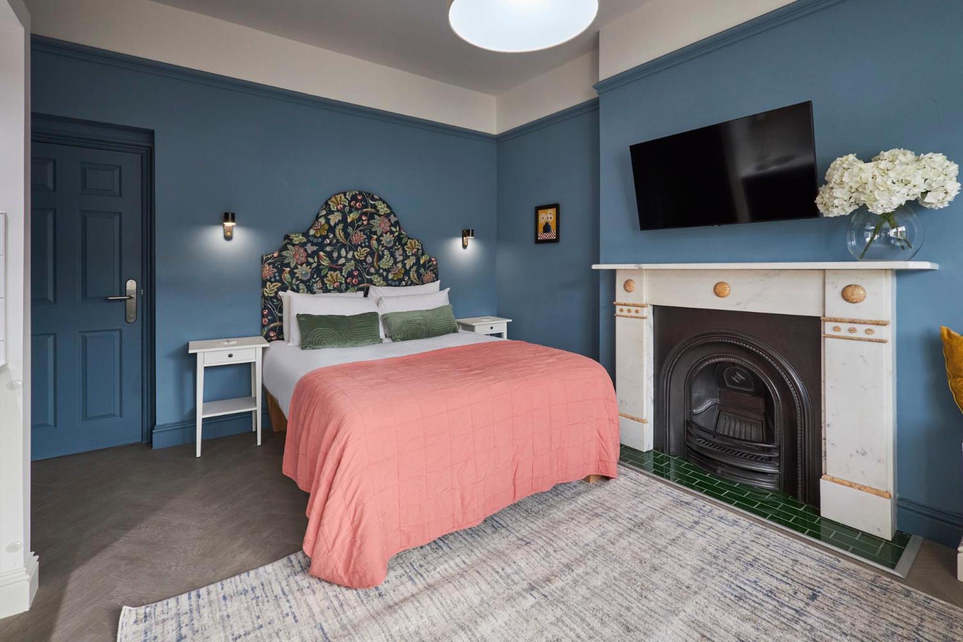 وولر Arlington House Hotel - Self Check-In Suites المظهر الخارجي الصورة