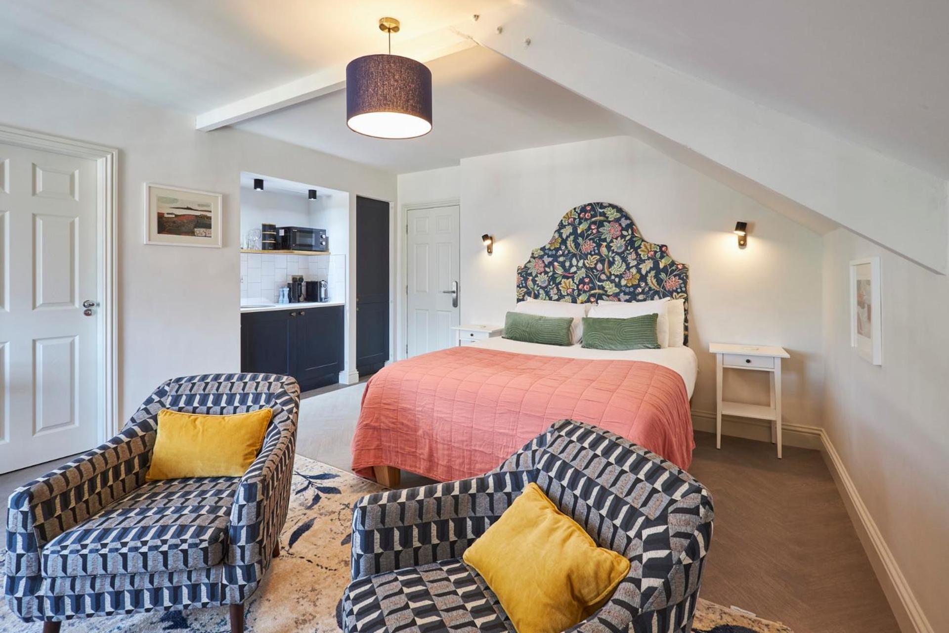 وولر Arlington House Hotel - Self Check-In Suites المظهر الخارجي الصورة